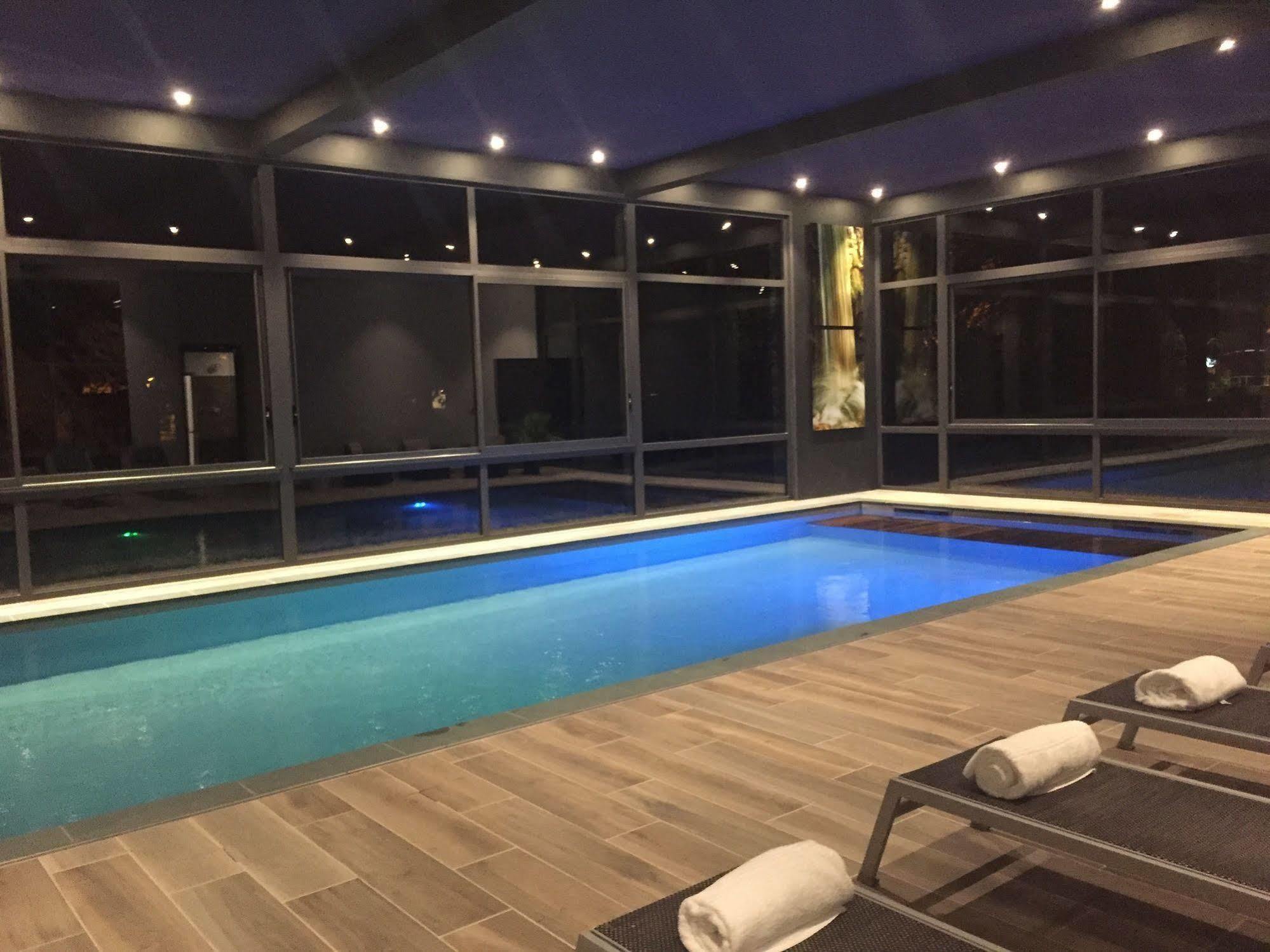 Le Dracy Hotel Et Spa Exterior photo